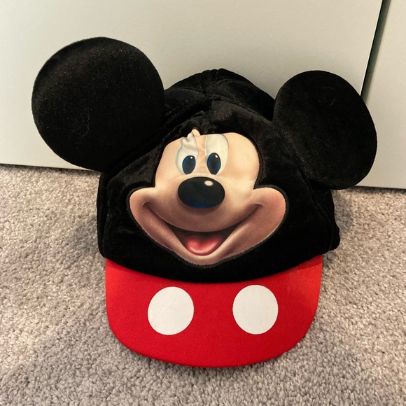 Disney Other - NWOT Disney Mickey Mouse cap
